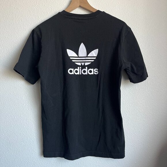 🌻 Adidas Crew neck Logo Tee - Picture 1 of 6